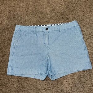 Boden‎ women's railroad pinstriped cuffed shorts size 10